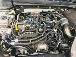 VW Golf 2.0 TSI R 4Motion DSG