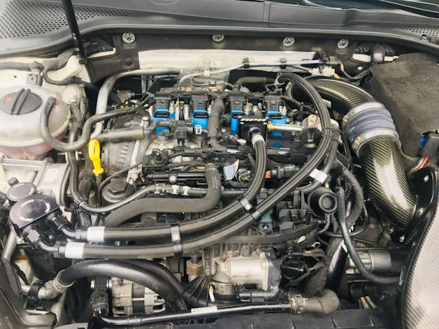 VW Golf 2.0 TSI R 4Motion DSG