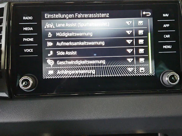 Škoda Karoq 1.5 TSI SportLine DSG