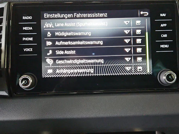 Škoda Karoq 1.5 TSI SportLine DSG