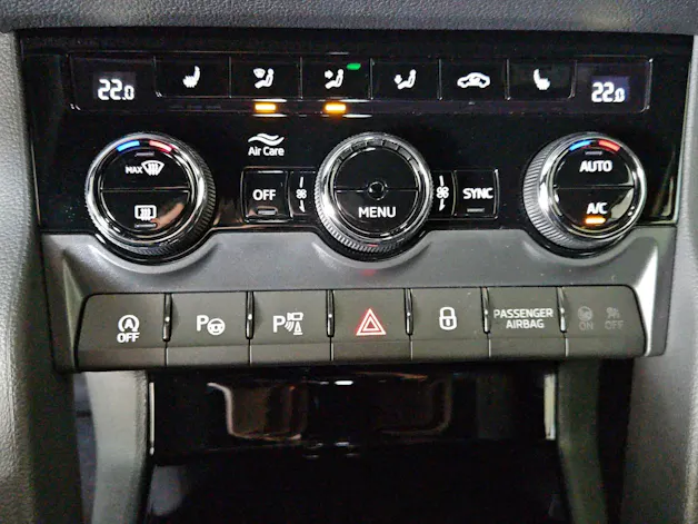 Škoda Karoq 1.5 TSI SportLine DSG