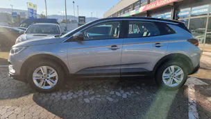 Opel Grandland X 1.2i TP Excellence
