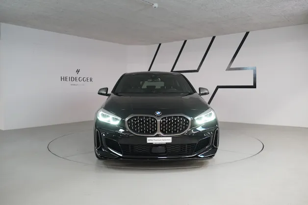 BMW M135i xDrive Steptronic