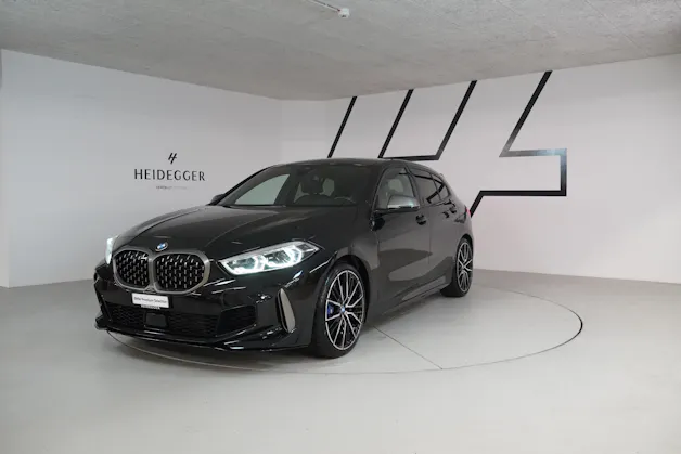 BMW M135i xDrive Steptronic
