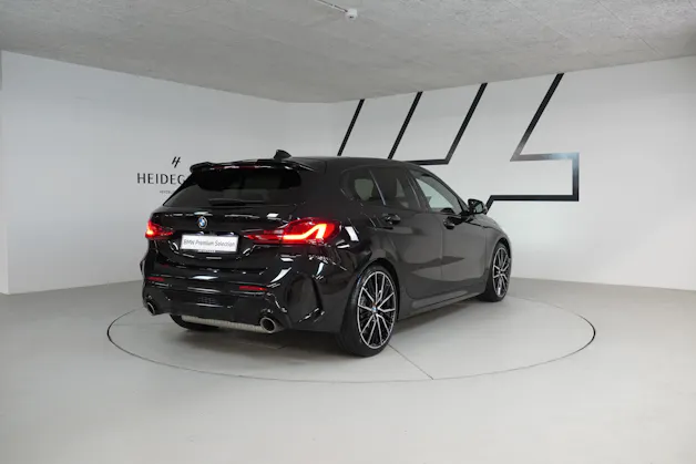 BMW M135i xDrive Steptronic