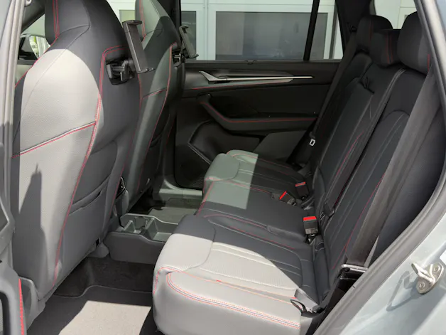 Škoda Kodiaq RS 2.0 TSI 265PS 7DSG 4x4 2.0 TSI 265PS 7DSG 4x4 2000ccm 265PS/195kW 4 Zylinder TSI Benzin