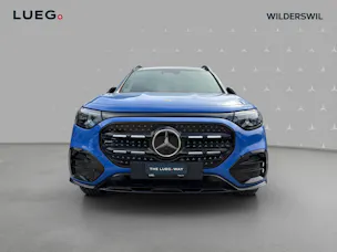 Mercedes-Benz GLB 350 with EQ Technology