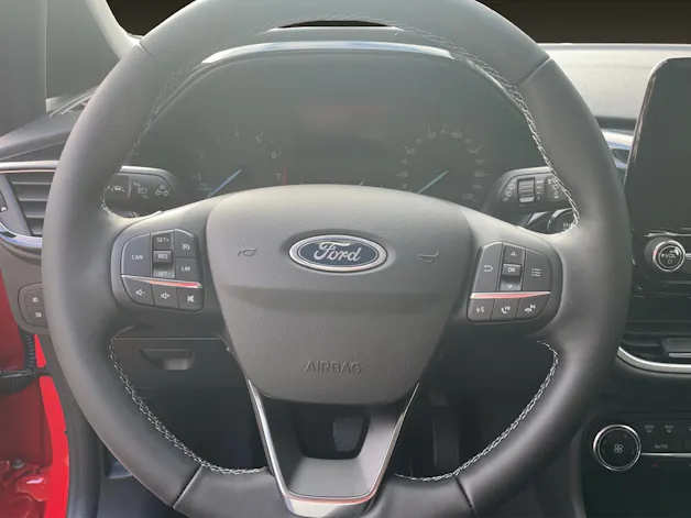 Ford Fiesta 1.0 EcoB Hybrid Titanium