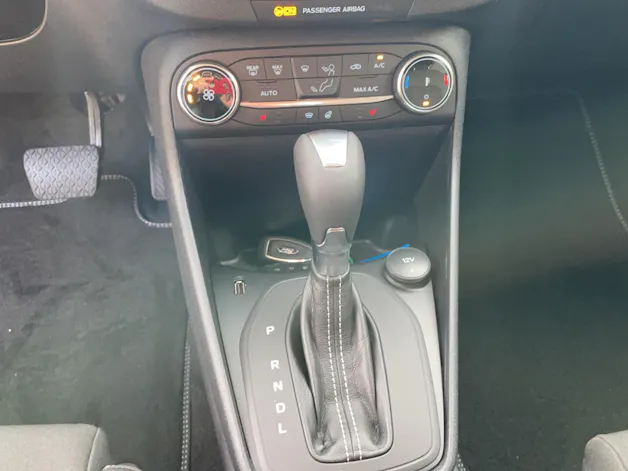 Ford Fiesta 1.0 EcoB Hybrid Titanium