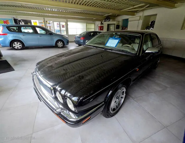 Jaguar XJ 3.2 Executive