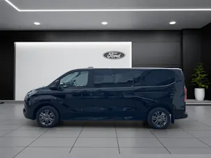 Ford Tourneo Bus 340 L2H1 65kWh Titanium