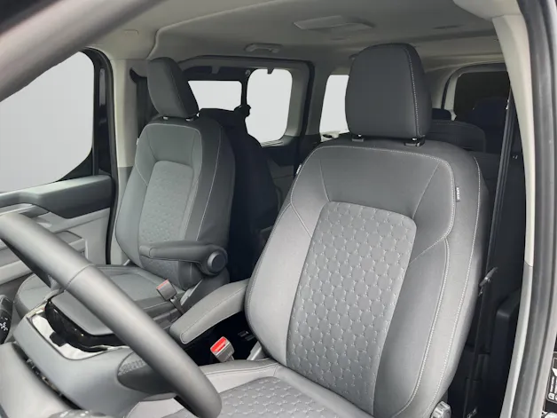 Ford Tourneo Bus 340 L2H1 65kWh Titanium