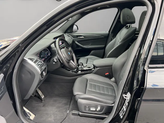 BMW X3 M40i Travel