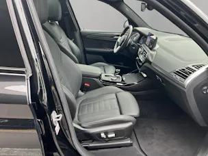 BMW X3 M40i Travel