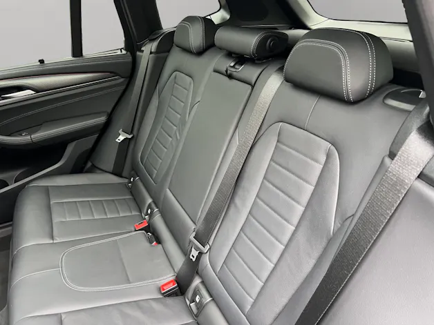 BMW X3 M40i Travel