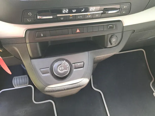 Citroën Spacetourer M 2.0 BlueHDi 180