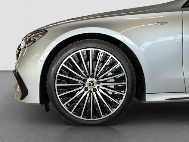 Mercedes-Benz E 300 de AMG Line 4matic Kombi