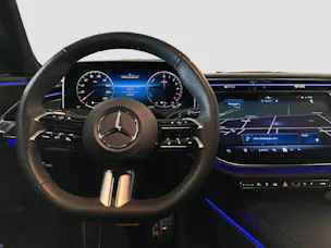 Mercedes-Benz E 300 de AMG Line 4matic Kombi