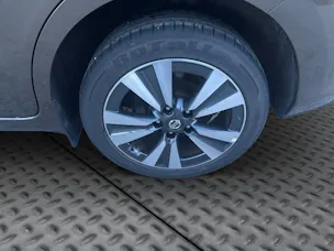 Nissan Pulsar 1.2 DIG-T tekna Xtronic CVT