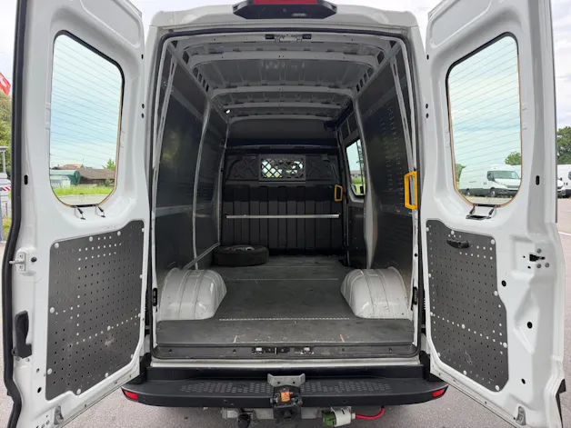 Iveco 35C18HA8 V