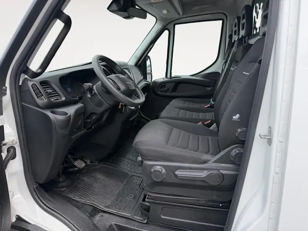 Iveco 35C18HA8 V