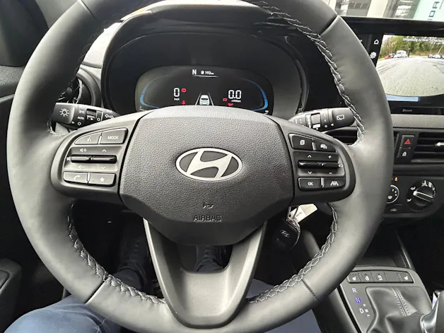 Hyundai i10 1.2 Amplia Aut.