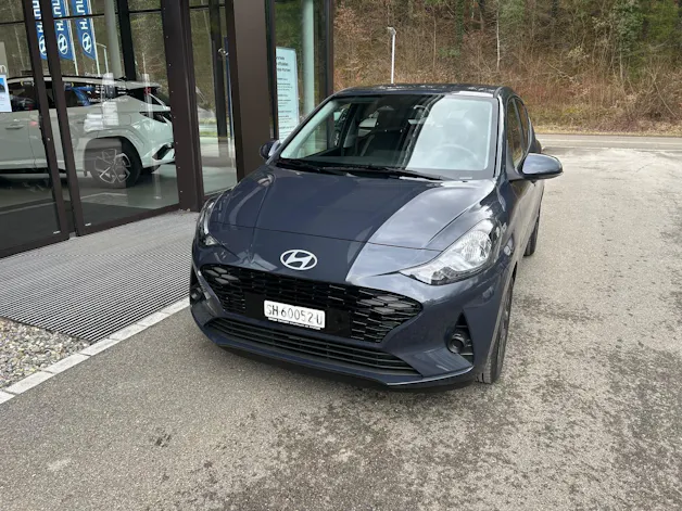 Hyundai i10 1.2 Amplia Aut.