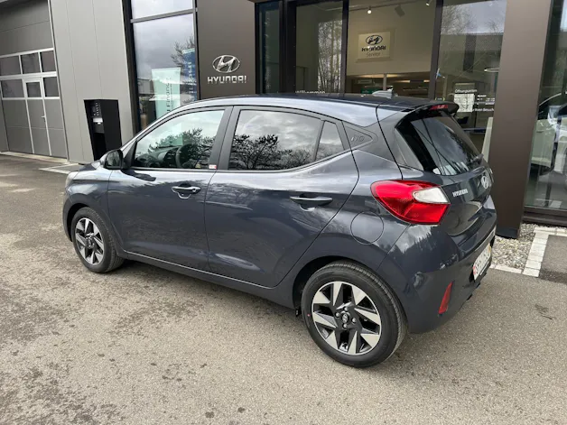 Hyundai i10 1.2 Amplia Aut.