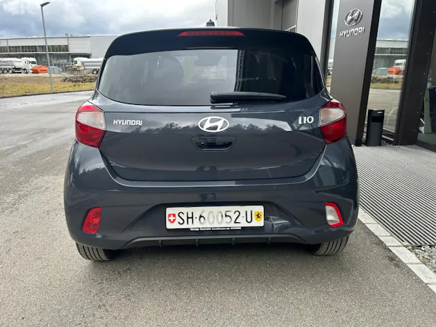 Hyundai i10 1.2 Amplia Aut.