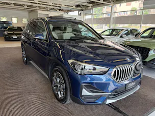 BMW X1 xDrive 20d xLine | CH | Gratis Service | Navi Plus | LED | PANORAMA | Leder Oyster | TOP AUSSTATTUNG | AHK |