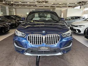 BMW X1 xDrive 20d xLine | CH | Gratis Service | Navi Plus | LED | PANORAMA | Leder Oyster | TOP AUSSTATTUNG | AHK |