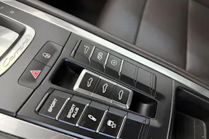 Porsche 911 Carrera 4S PDK