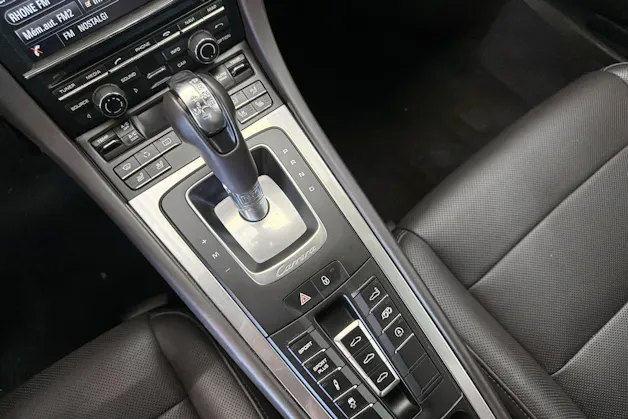 Porsche 911 Carrera 4S PDK