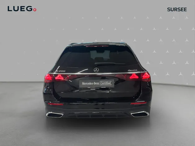 Mercedes-Benz E 200 9G-Tronic 4Matic