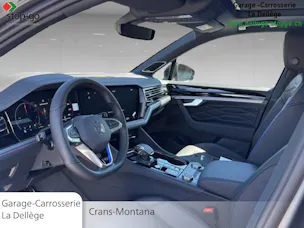 VW Touareg 3.0 TSI eHybrid R Final Edition Tiptronic