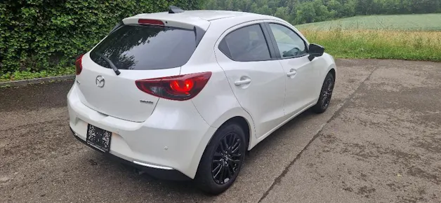 Mazda 2 SKYACTIV-G 90 Homura Automat