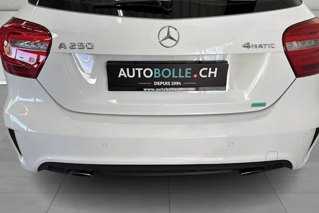 Mercedes-Benz A 250 AMG Line 4Matic 7G-DCT