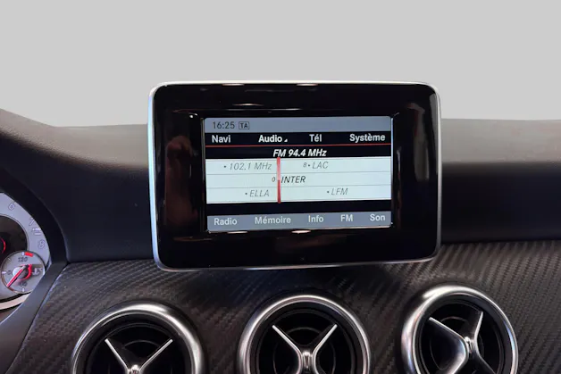Mercedes-Benz A 250 AMG Line 4Matic 7G-DCT