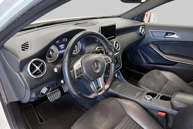 Mercedes-Benz A 250 AMG Line 4Matic 7G-DCT
