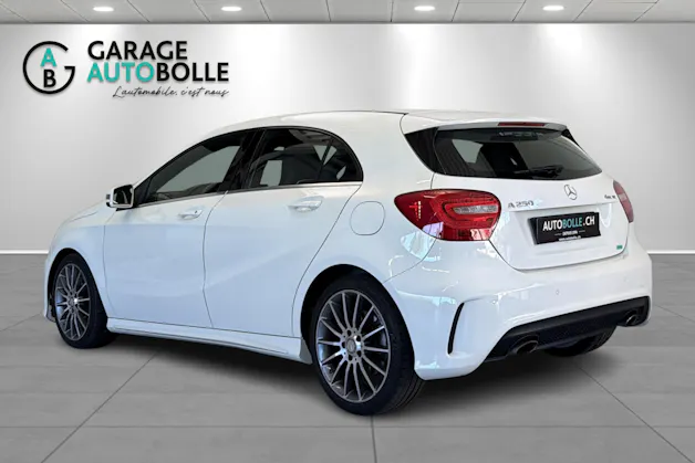 Mercedes-Benz A 250 AMG Line 4Matic 7G-DCT