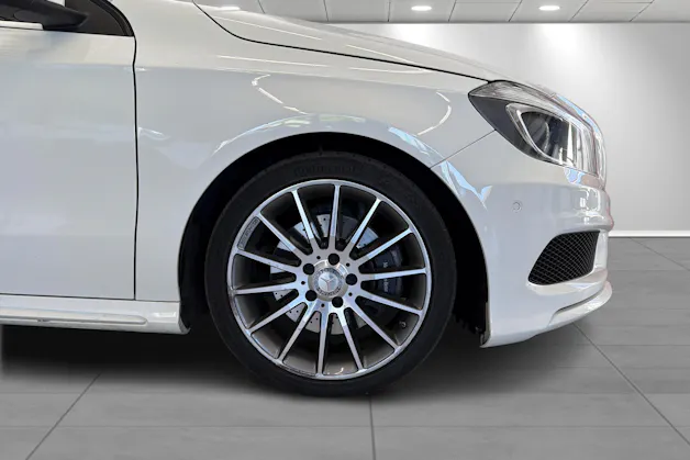 Mercedes-Benz A 250 AMG Line 4Matic 7G-DCT
