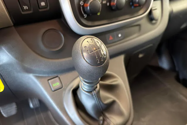 Renault Trafic ENERGY dCi 125 Grand Passenger Authentique