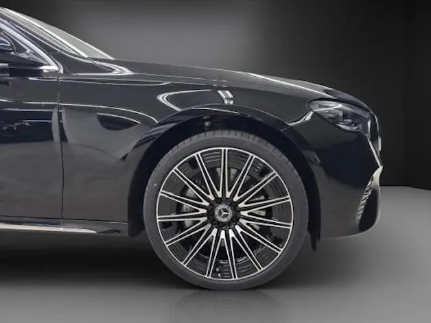 Mercedes-Benz E 220 d T 4M 9G-Tronic