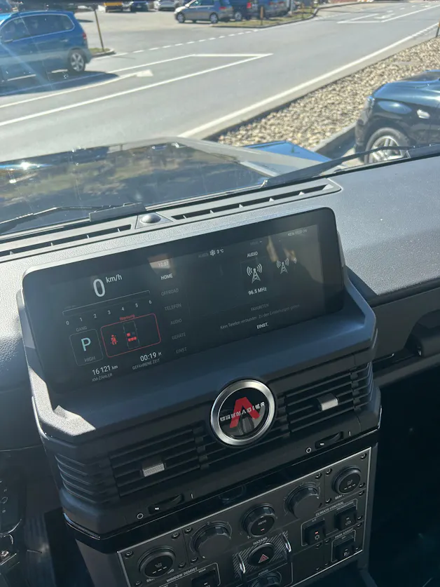 INEOS Grenadier Utility Wagon 3.0 Twin Turbo Diesel