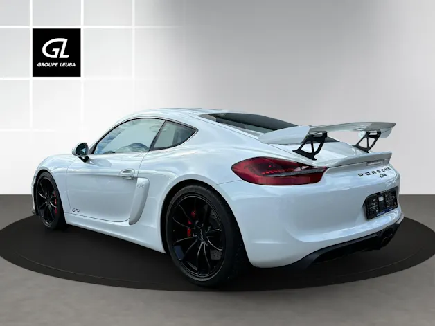 Porsche Cayman GT4