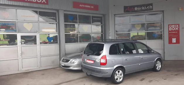 Opel Zafira 2.2i 16V Elegance