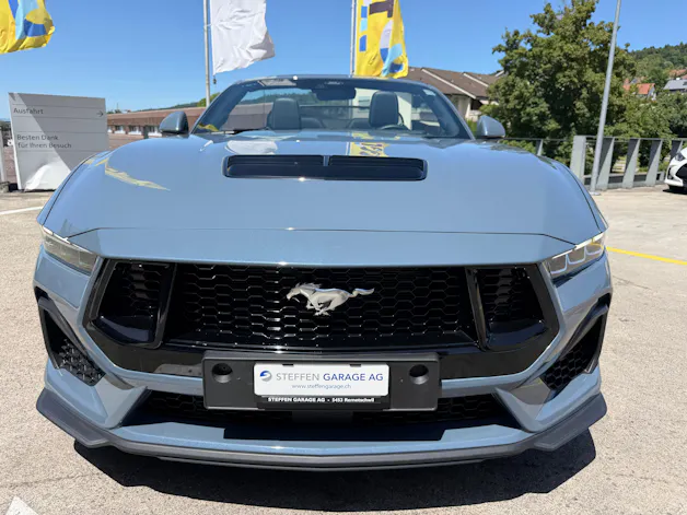 Ford Mustang Convertible 5.0 V8 GT Automat