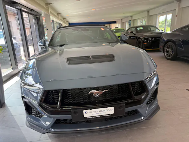 Ford Mustang Convertible 5.0 V8 GT Automat