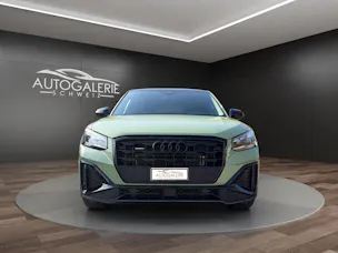 Audi Q2 40 TFSI S line quattro "EDITION ONE" | CH | APPLE GREEN | Panorama | Assistenz |