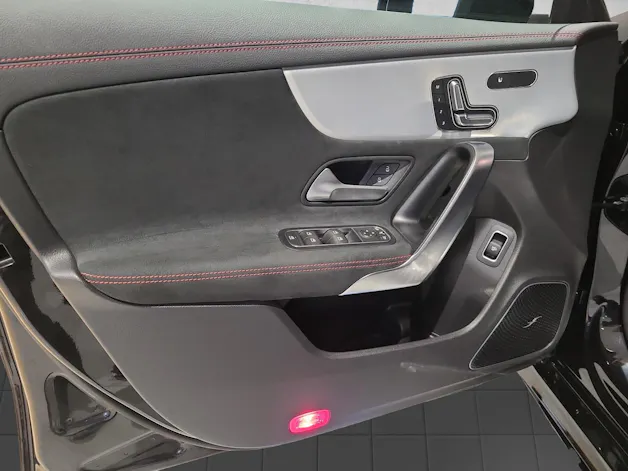 Mercedes-Benz CLA 250 4Matic 8G-DCT